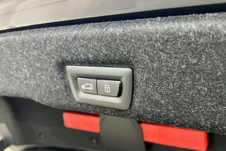 Used BMW i5 2025 eDrive 40L M Sport Package
