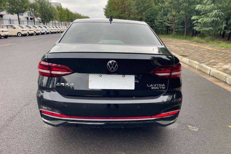 Used Volkswagen Lavida 2023 300TSI DSG Starry Full-Comfort Edition
