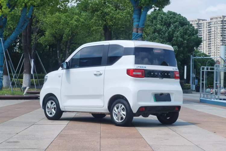 Used Wuling Hongguang MINIEV 2021 Macaron Premium Model – Lithium Iron Phosphate
