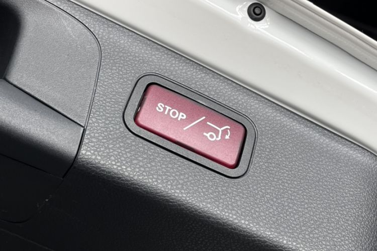 Used Mercedes-Benz GLC 2018 Facelift GLC 260 4MATIC Luxury Edition
