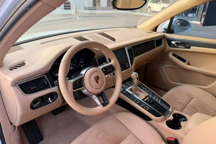 Used Porsche Macan 2016 Macan 2.0T
