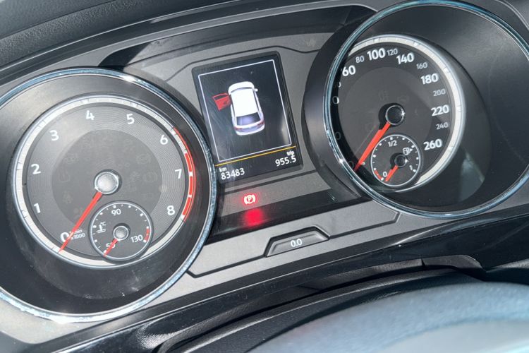 Used Volkswagen Tiguan L 2019 330TSI Automatic Two-Wheel Drive Panoramic Comfort Edition China V Standard
