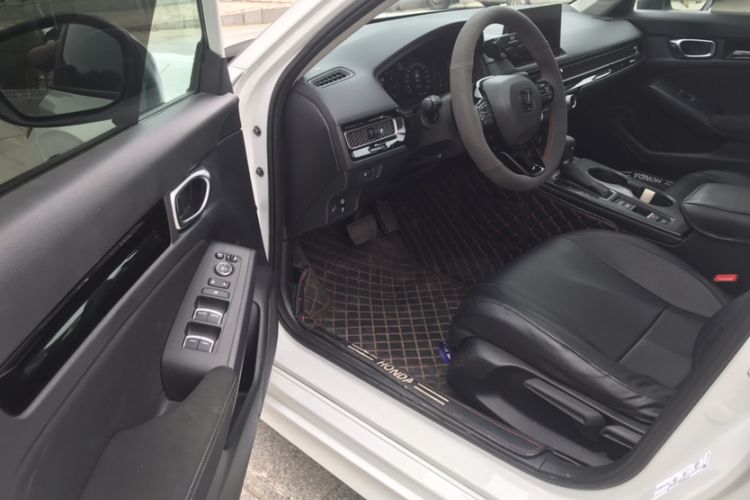 Used Honda Civic 2023 240TURBO CVT Dynamic Edition
