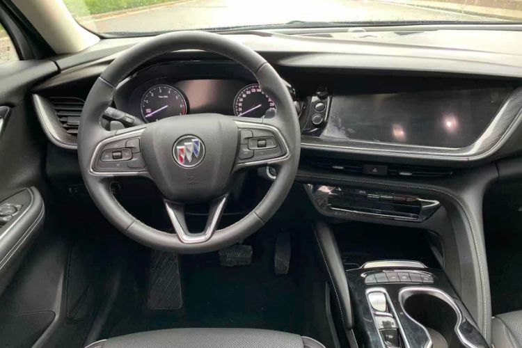 Used Buick Envision 2022 Facelift Encore S 552T Two-Wheel-Drive Luxury Model
