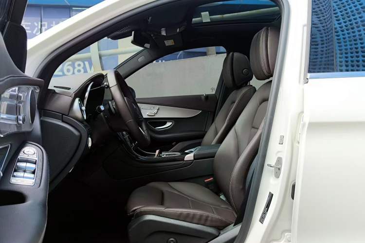 Used Mercedes-Benz GLC 2022 Facelifted GLC 260 L 4MATIC Dynamic Edition
