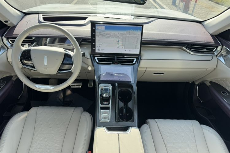 Used Wey Mocha 2021 2.0T Four-Wheel Drive Premium Edition
