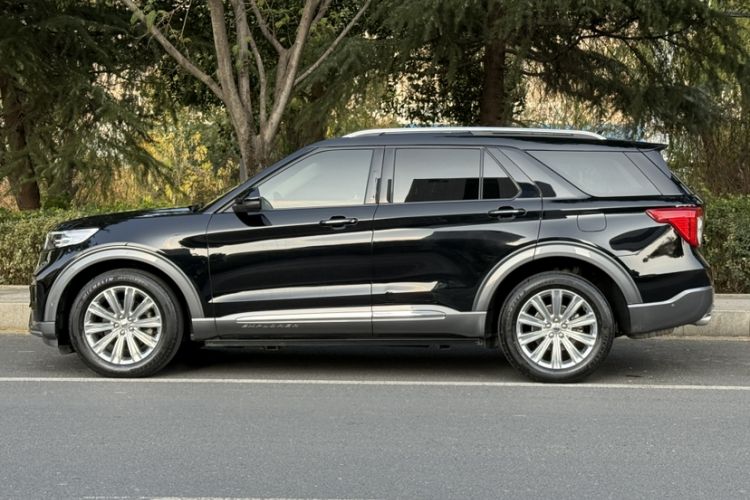 Used Ford Explorer 2020 EcoBoost 285 4x4 Titanium Edition 6 Seats
