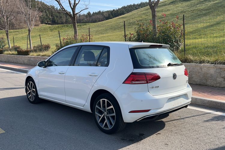 Used Volkswagen Golf 2020 200TSI DSG Comfortable and Ambitious Edition