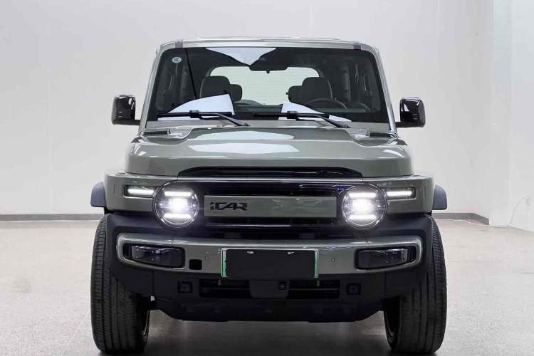 Used  V23 2025 501 Four-Wheel Drive Intelligent Driving Version
