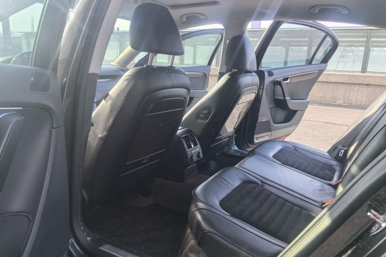 Used Volkswagen Magotan 2015 Revised 1.8TSI Prestige Version
