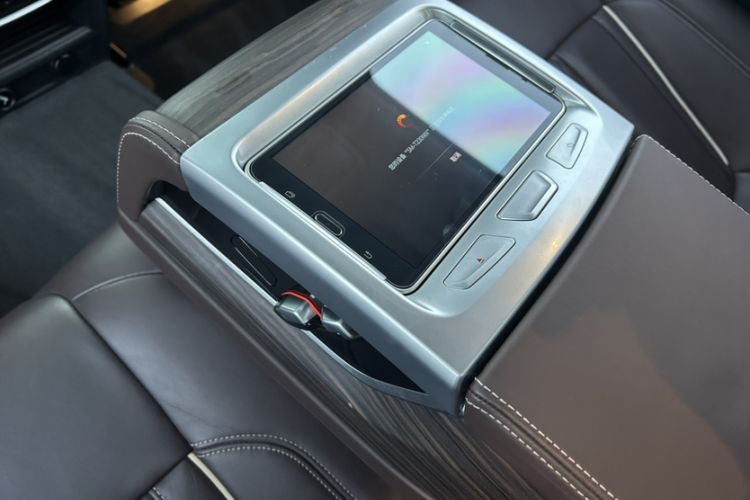 Used BMW 5 Series New Energy 2019 530Le Luxury Package
