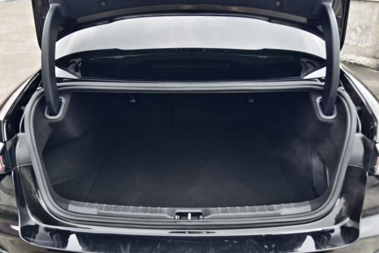 Used Lynk & Co 03 2023 2.0TD DCT JingPro