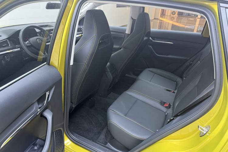 Used Skoda Kamiq 2022 GT 1.5L Automatic Deluxe Edition
