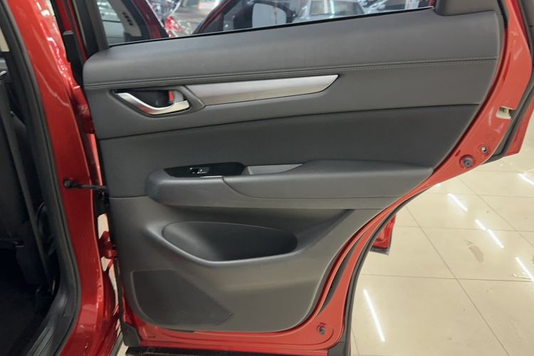 Used Mazda CX-5 2017 2.0L Automatic 2WD ZhiShang Trim China V Standard
