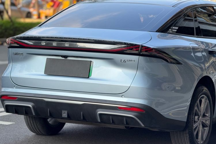 Used  L6 2025 EM-i 140km Long-Range Version