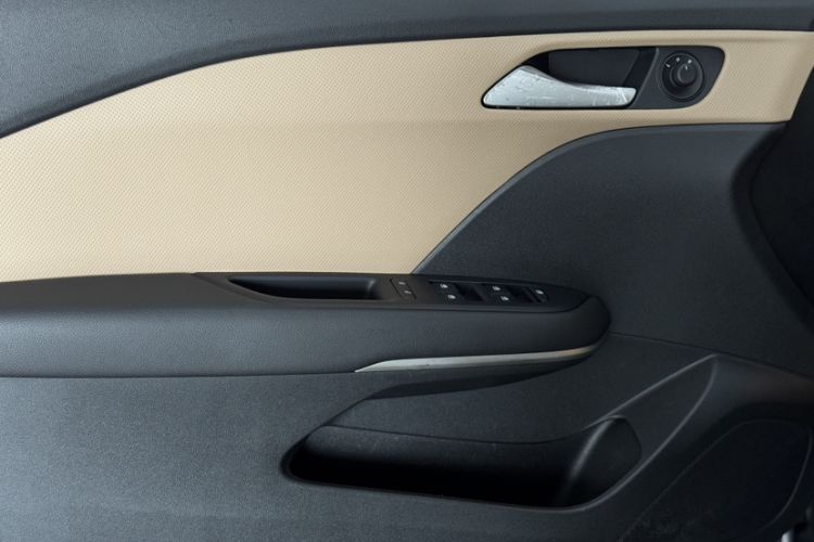 Used Chevrolet Monza 2022 320 Automatic Enjoyment Sunroof Version
