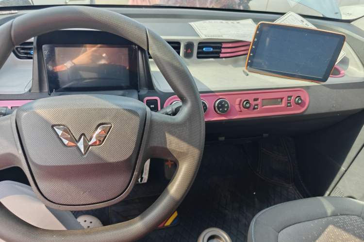 Used Wuling Hongguang MINIEV 2021 Macaron Fashion Edition Lithium-Ion Battery