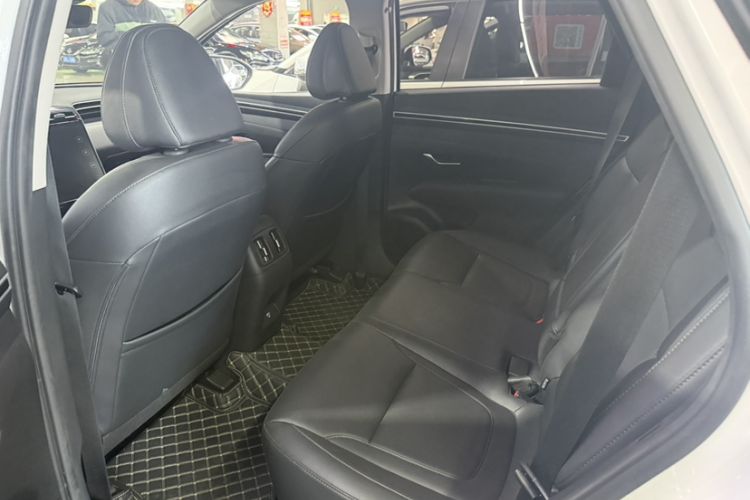 Used Hyundai Tucson 2023 Tucson L 1.5T Automatic Two-Wheel Drive DLX Luxury Edition
