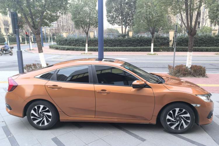 Used Honda Civic 2016 220TURBO CVT Luxury Edition