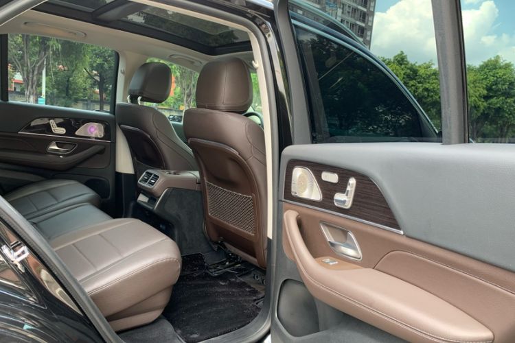 Used Mercedes-Benz GLE 2023 GLE 350 4MATIC Stylish Model
