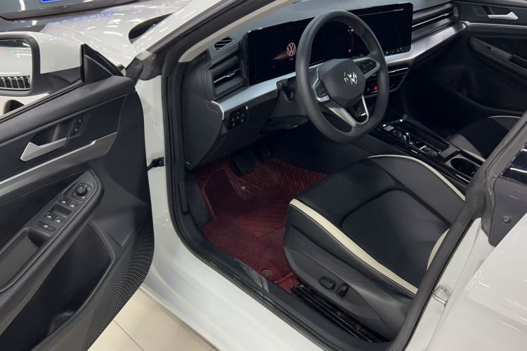 Used Volkswagen Lamando 2024 Lingdu L 200TSI DSG Trendy & Spicy Edition
