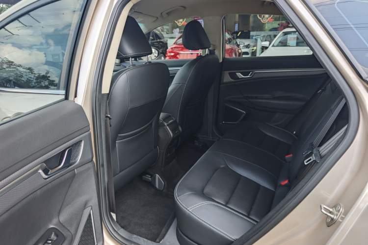 Used Geely Auto Emgrand GS 2016 Elegant Edition 1.8L Manual LingShang Model
