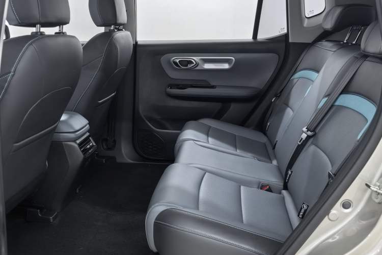 Used AION Y 2023 Younger Star Edition
