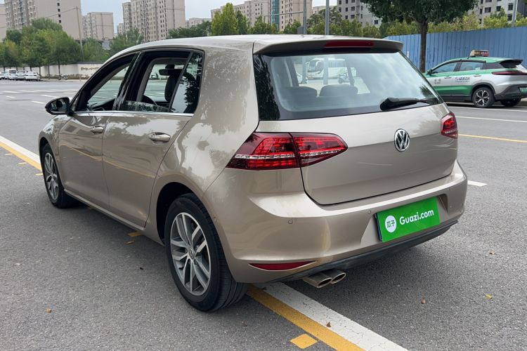 Used Volkswagen Golf 2017 230TSI Automatic Luxury Million-Vehicle Commemorative Edition
