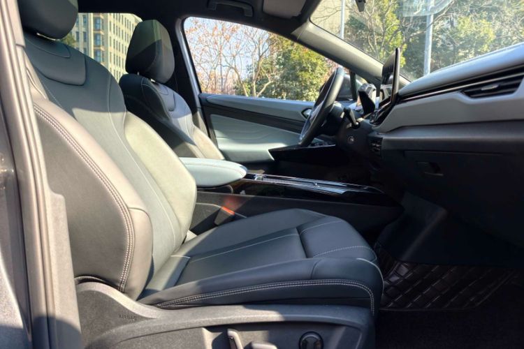 Used Volkswagen ID.4 X 2022 Pure Long-Range Edition