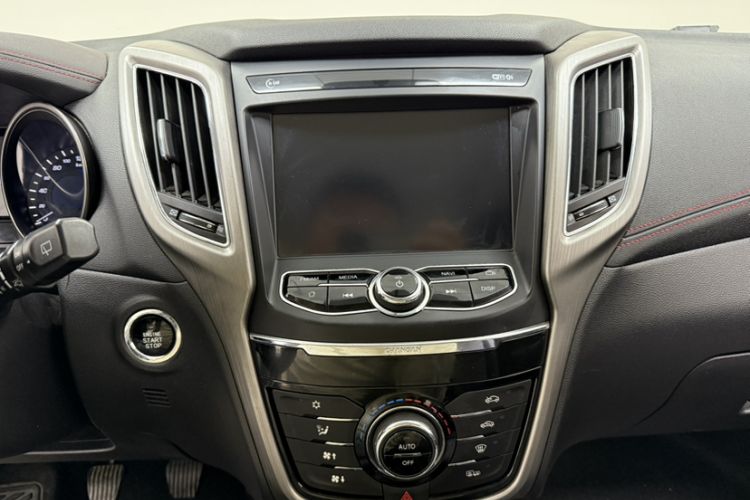 Used Changan CS75 2017 Shangku Edition 1.5T Manual ZhiXiang Model
