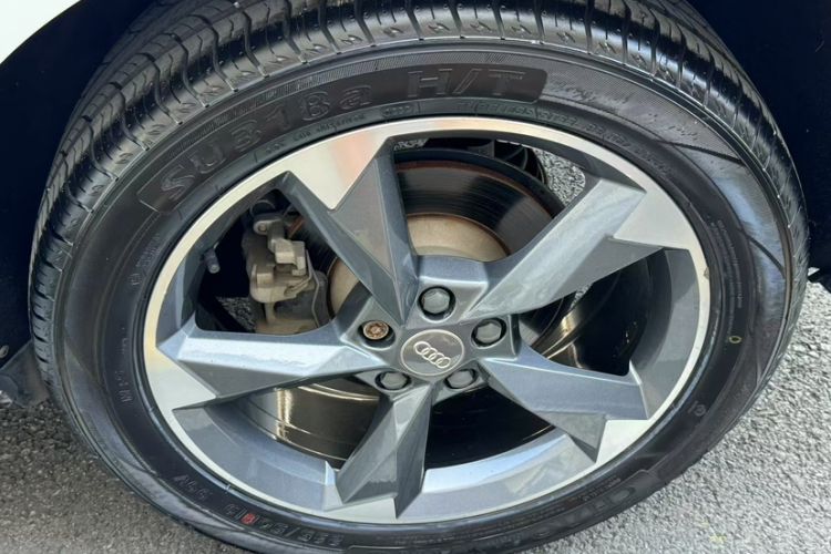 Used Audi Q3 2019 35 TFSI Fashion Dynamic Model