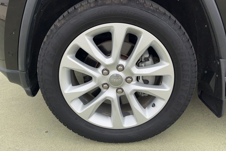 Used  Grand Cherokee 2016 3.0L Comfort Navigation Edition
