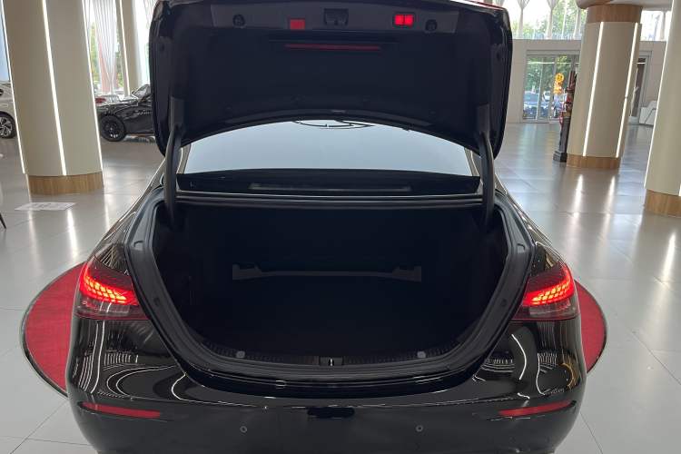 Used Mercedes-Benz E-Class 2022 Updated E 300 L Luxury Edition