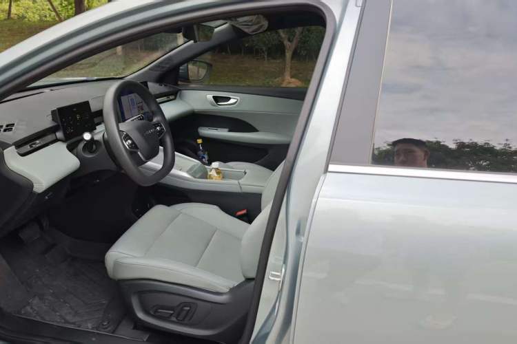 Used Roewe D6 2025 520km Smart Enjoyment Version
