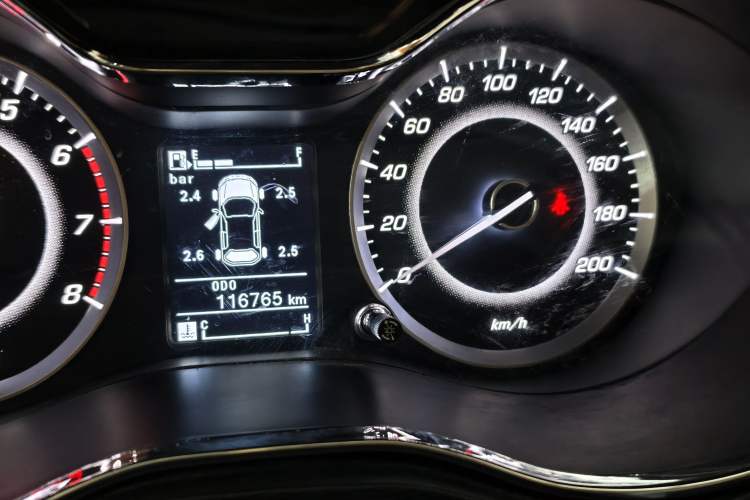 Used Baojun 560 2015 1.8L Manual Luxury Model