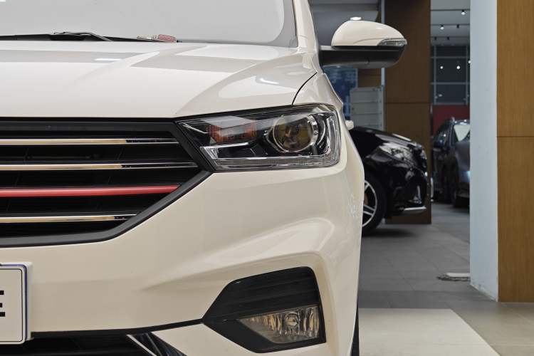 Used Baojun 360 2018 1.5L Automatic Luxury Version China V