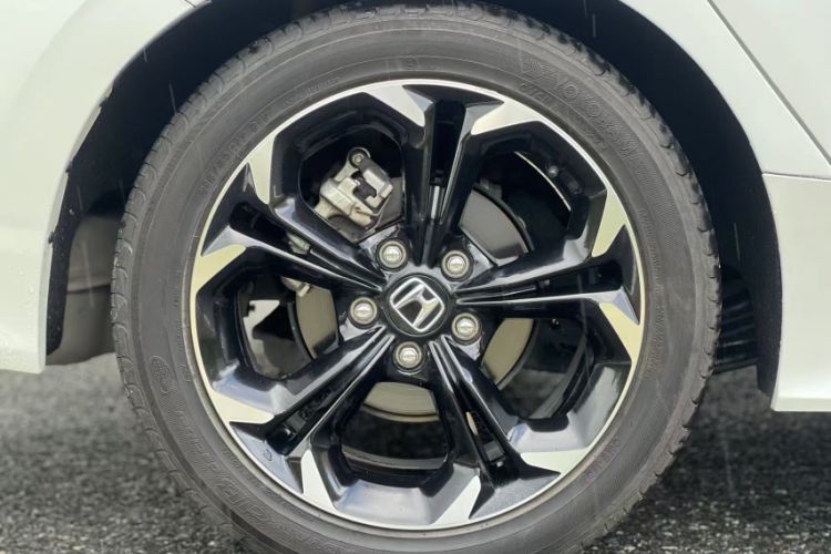 Used Honda Civic 2022 240TURBO CVT Dynamic Edition
