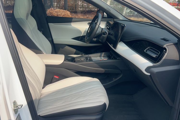 Used BYD Seal 06 New Energy 2024 DM-i 120KM Flagship Model