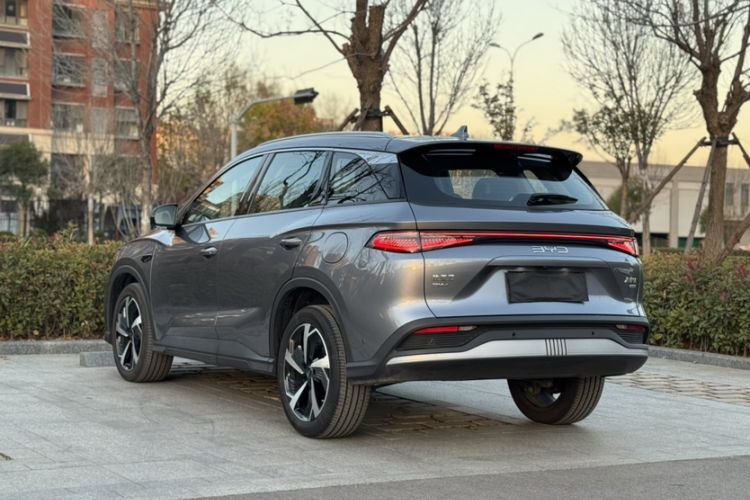 Used BYD Sealion 05 DM-i 2025 DM-i Smart Drive 115KM Flagship Model
