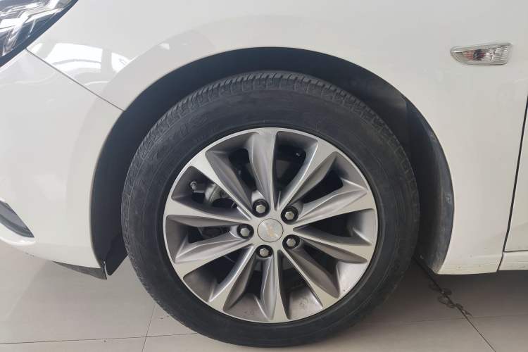 Used Chevrolet Monza 2022 320 Automatic Enjoyment Sunroof Version