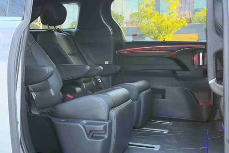 Used Toyota Sienna 2021 2.5L Hybrid Ultimate Edition
