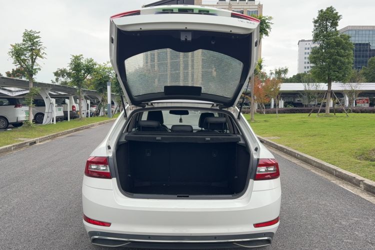 Used Skoda Octavia 2020 TSI280 DSG SmartDrive Luxury Edition
