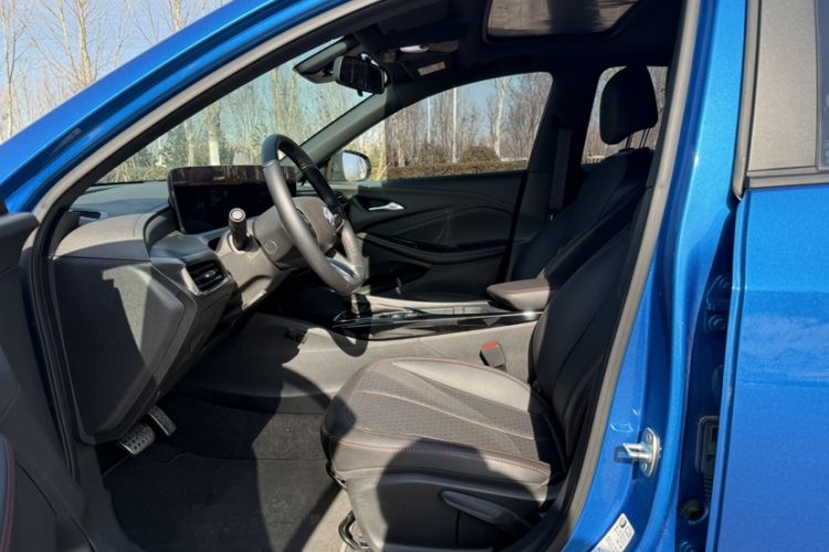 Used Buick Verano 2023 Pro GS Hunter Wind Edition