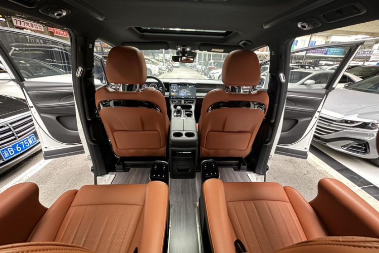 Used GAC Trumpchi E9 2024 E9 Deluxe Edition
