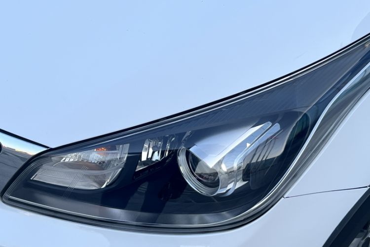 Used Kia KX Cross 2018 1.6L Automatic Dynamic Sunroof Version
