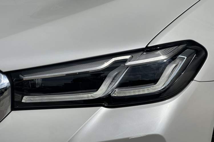 Used BMW 5 Series 2022 530Li Leading Model M Sport Package
