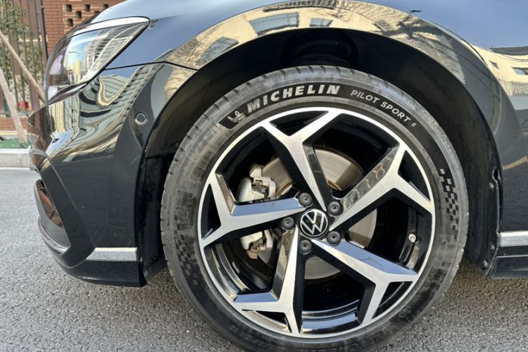 Used Volkswagen Magotan 2023 2 Million Units Limited-Edition 380TSI DSG Flagship Version
