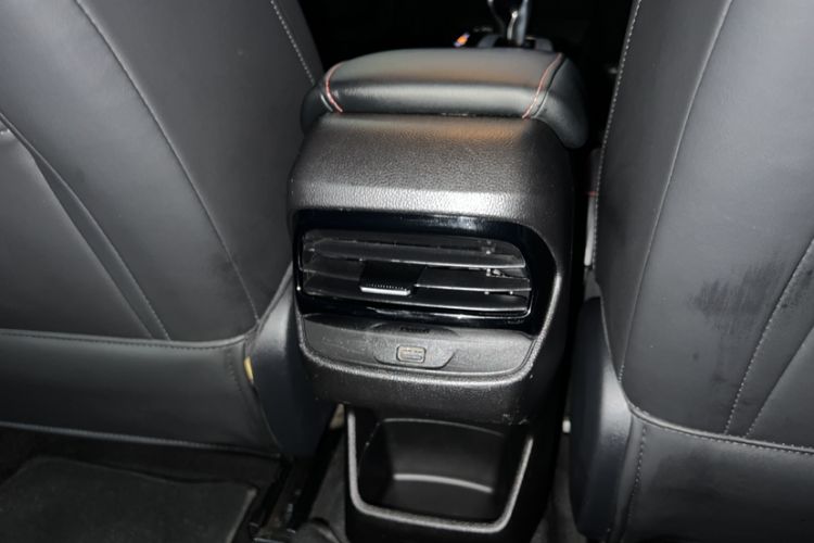 Used MG 5 2021 Revised 300TGI DCT Qingshè Luxurious Enjoyment Edition
