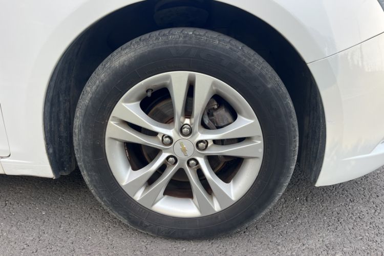 Used Chevrolet Cruze 2015 1.5L Classic SE AT
