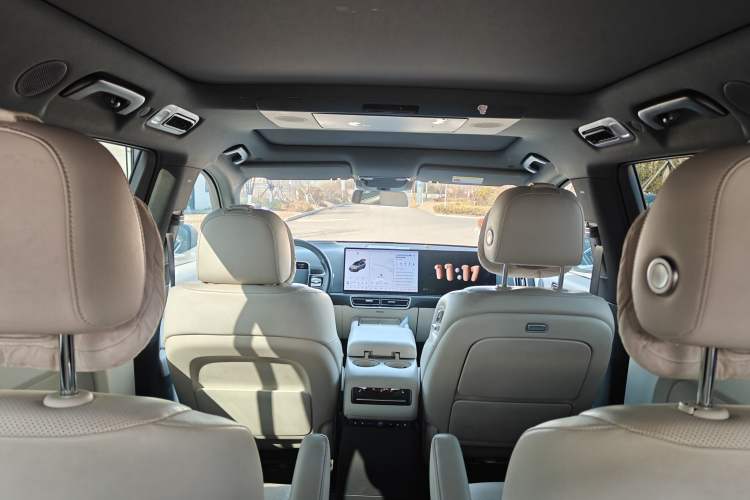 Used Li Auto L9 2023 Pro Model
